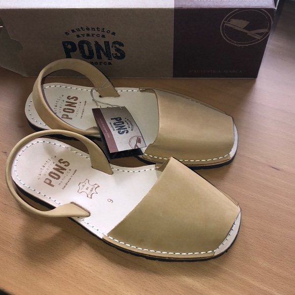 Pons Shoes - NIB Pons Avarca Classic Leather Sandals in Mustard